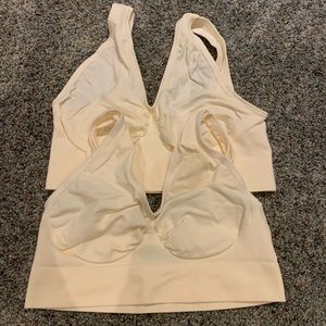 Barely There bralettes - set of 2